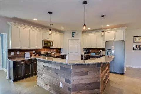 7184 Riker Trl, Windsor, SC 29856 photo 14