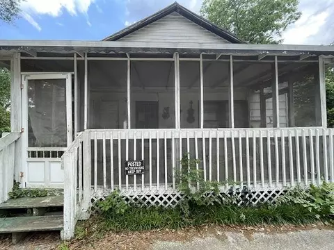 26 Green Ct, Williston, SC 29853 photo 2