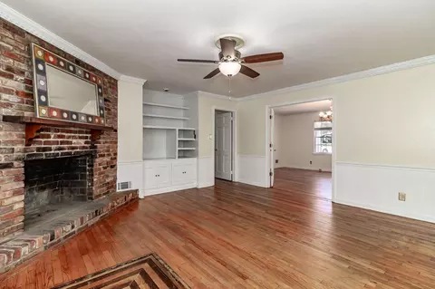 Living - 407 Sheffield Cir, Augusta, GA 30909 photo 2 of 4