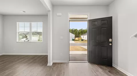 Entry Way - 810 Lytham Dr, Aiken, SC 29801 photo 2 of 4