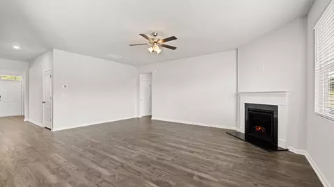 Living - 810 Lytham Dr, Aiken, SC 29801 photo 1 of 2
