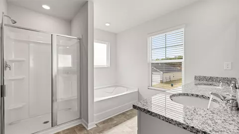 Bath - 810 Lytham Dr, Aiken, SC 29801 photo 1 of 5