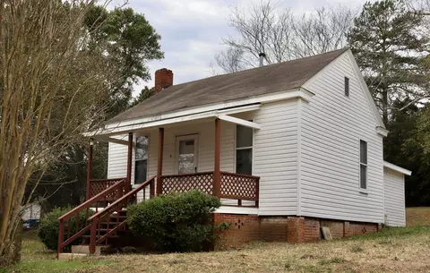 81 Lott St, Vaucluse, SC 29850