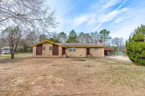 133 Pineview Dr, Swansea, SC 29160