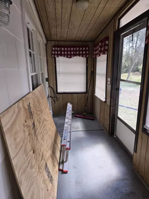 5306 Springfield Rd, Williston, SC 29853 photo 3
