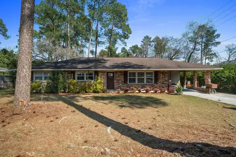102 Crestview Dr, North Augusta, SC 29841