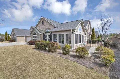 150 Peach Grove Cir, Elgin, SC 29045