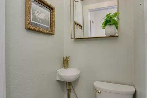 Bath - 2267 Central Ave, Augusta, GA 30904 photo 1 of 2