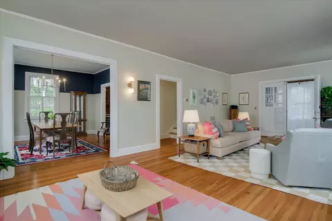 Living - 2267 Central Ave, Augusta, GA 30904 photo 1 of 7