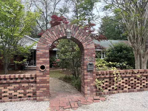 220 SE Walker Ave, Aiken, SC 29801