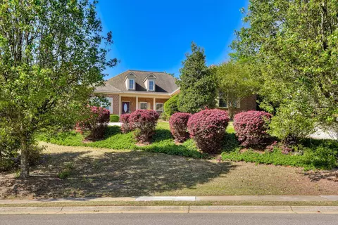 141 Twin Ponds Ln, Aiken, SC 29803