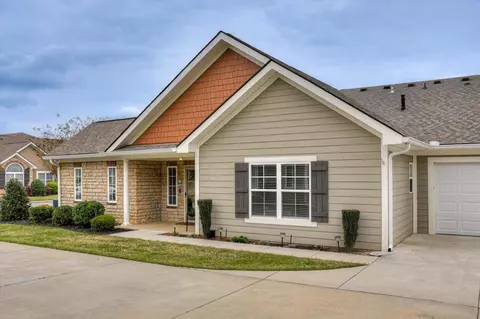 221 Harvest Ln, Aiken, SC 29803