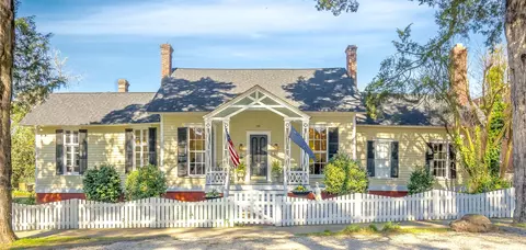 241 Laurens St SW, Aiken, SC 29801