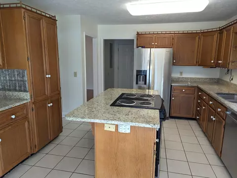 Kitchen - 904 Main St, Jackson, SC 29831 photo 5 of 6