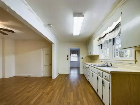 Kitchen - 718 Colleton Ave SE, Aiken, SC 29801 photo 2 of 3