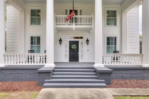 Exterior - 208 Calhoun St, Johnston, SC 29832 photo 9 of 16