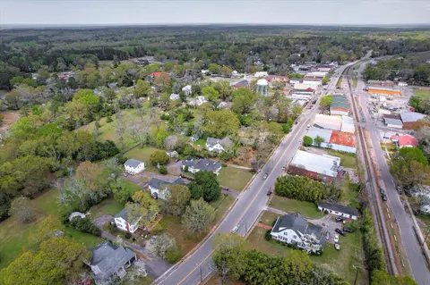 View/Area - 208 Calhoun St, Johnston, SC 29832 photo 7 of 8