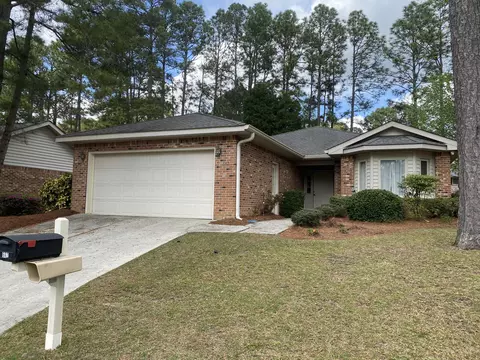 662 Landing Dr, Aiken, SC 29801