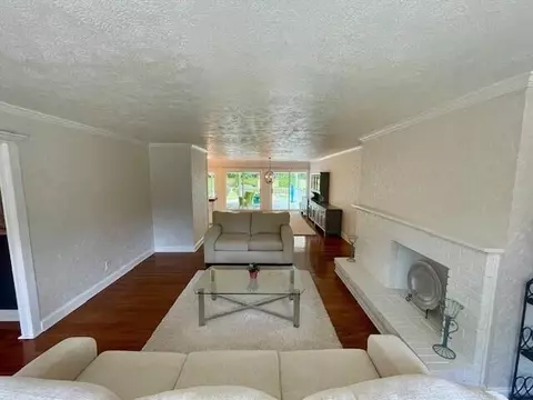 Living - 789 Boardman Rd, Aiken, SC 29803 photo 3 of 6