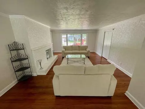 Living - 789 Boardman Rd, Aiken, SC 29803 photo 1 of 6