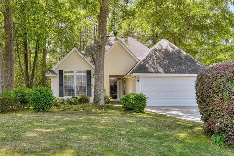 222 Boxwood Rd, Aiken, SC 29803