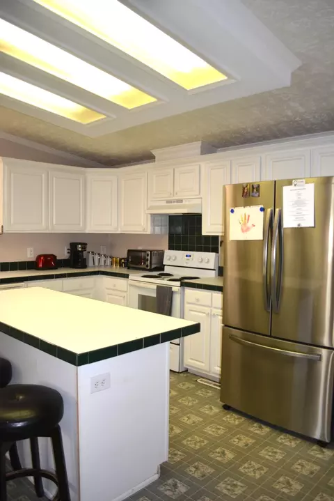 2146 Spring Hill Rd, Gilbert, SC 29054 photo 16