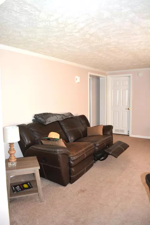 2146 Spring Hill Rd, Gilbert, SC 29054 photo 3
