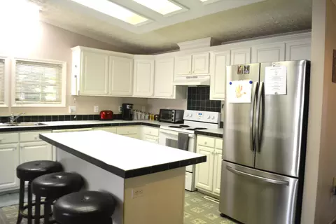 2146 Spring Hill Rd, Gilbert, SC 29054 photo 17
