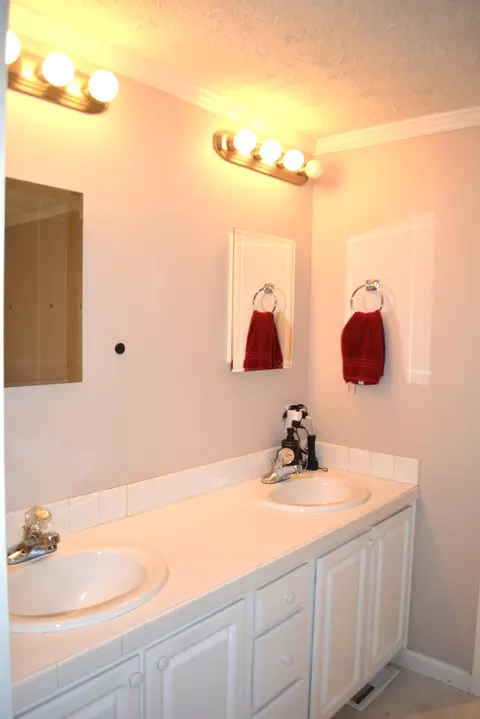 2146 Spring Hill Rd, Gilbert, SC 29054 photo 42