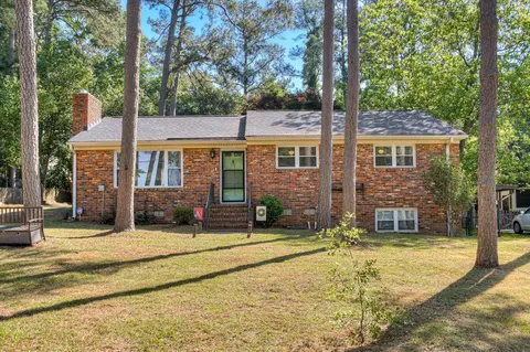 823 W Woodlawn Ave, North Augusta, SC 29841