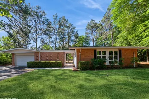 341 Fairway Ln, Barnwell, SC 29812