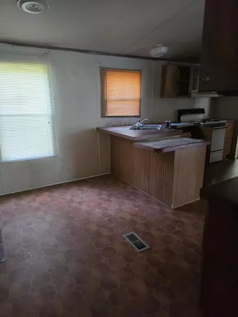 1011 Whispering Pine Rd, Ridge Spring, SC 29129 photo 9