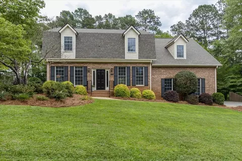 218 Springwood Dr, Aiken, SC 29803