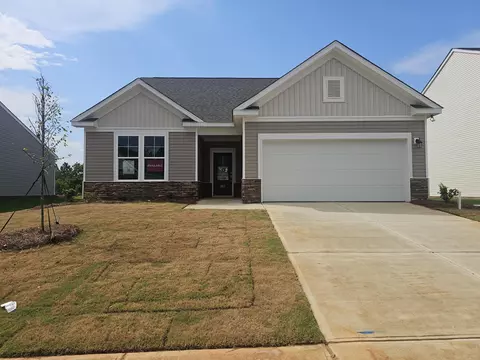 362 Midland Pines Dr, Graniteville, SC 29829