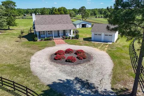 1048 Neidin Ln, Windsor, SC 29856