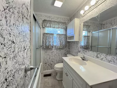 Bath - 110 4th St, Jackson, SC 29831 photo 2 of 2