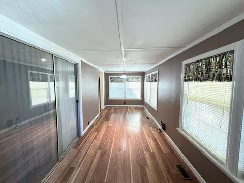 Living - 110 4th St, Jackson, SC 29831 photo 3 of 4