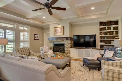 Living - 175 Summer Winds Cir, Aiken, SC 29803 photo 2 of 5