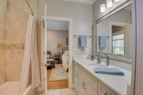 Bath - 175 Summer Winds Cir, Aiken, SC 29803 photo 3 of 4