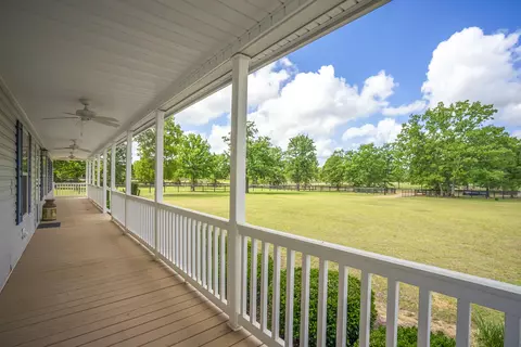 433 N Windsor Rd, Windsor, SC 29856 photo 4