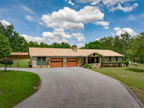 205 Dragstrip Rd, Aiken, SC 29803