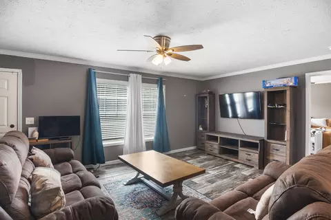 20809 Hwy 278, Williston, SC 29853 photo 4
