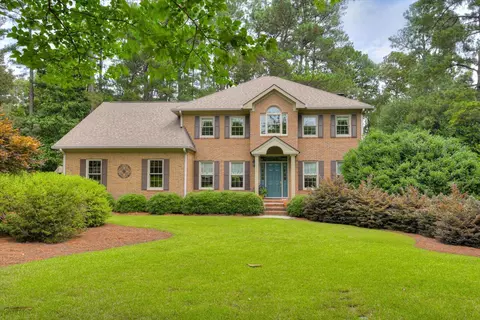 3037 Champagne Dr, Aiken, SC 29803