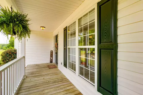 1086 Main St, Pelion, SC 29123