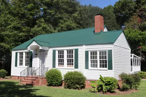 5521 Springfield Rd, Williston, SC 29853