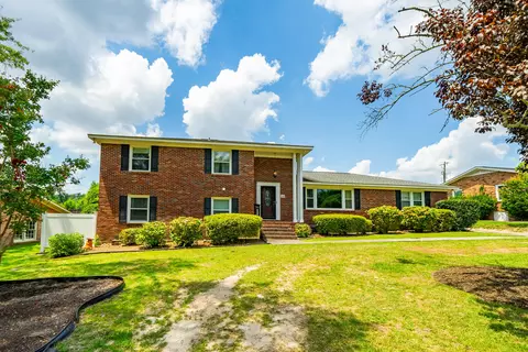 1197 Humming Bird Dr, West Columbia, SC 29169