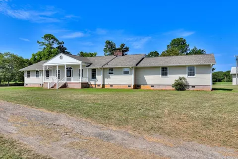 76 Lott Rd, Johnston, SC 29832 photo 4
