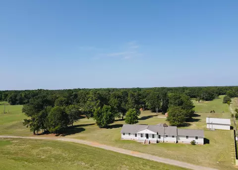 76 Lott Rd, Johnston, SC 29832 photo 2