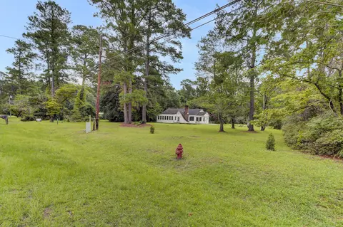 1709 Hemingway Hwy, Hemingway, SC 29554