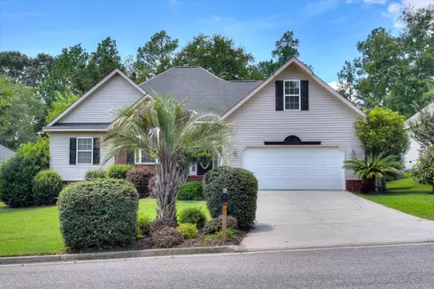 134 Swallow Lake Dr, North Augusta, SC 29841